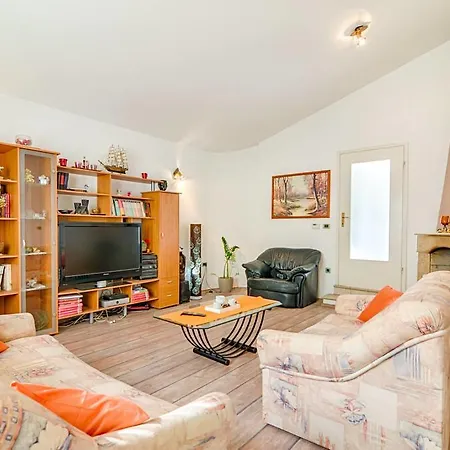 Apartman Sandra 1331 *